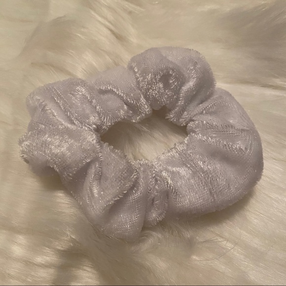 Accessories - White Velvet Scrunchie